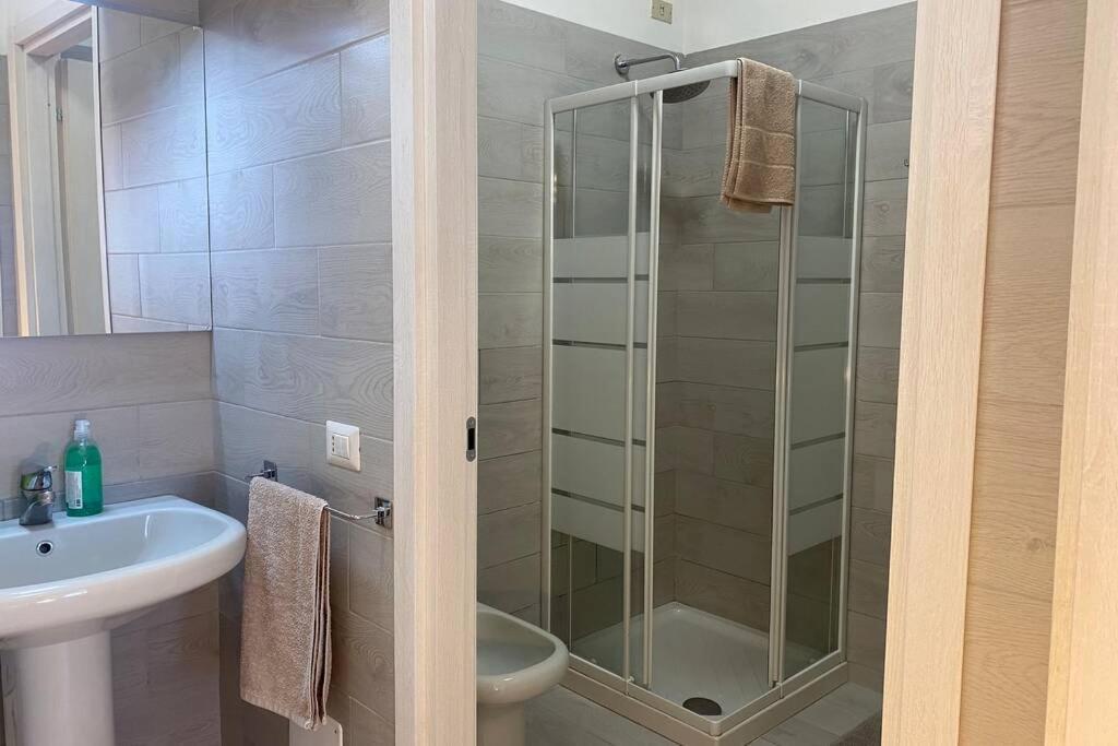 Apartment In Milan - Bicocca Near University Eksteriør billede